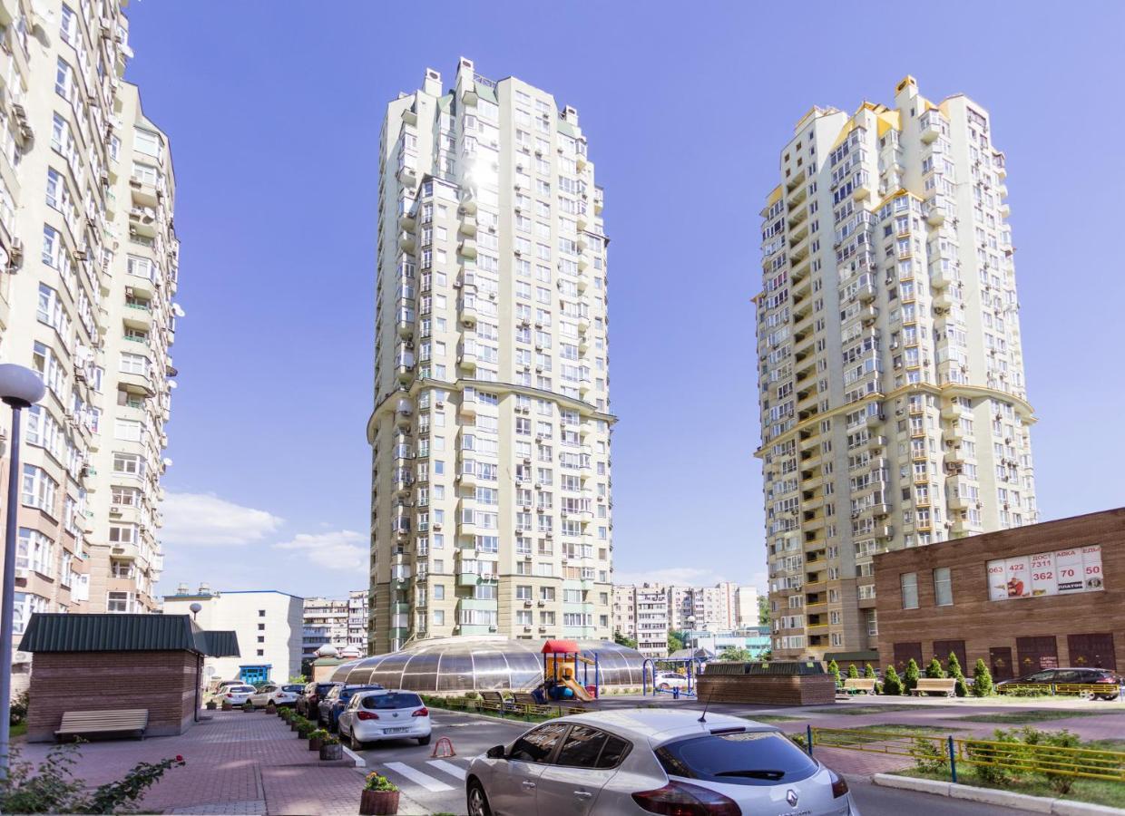 Navit Apartments With Breakfast, Near The Railway Station, The City Center, The Park Киев Экстерьер фото