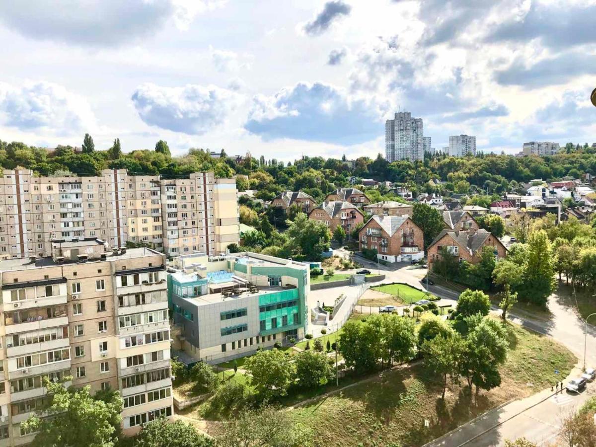Navit Apartments With Breakfast, Near The Railway Station, The City Center, The Park Киев Экстерьер фото